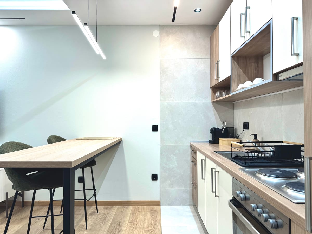 Dining area beside the kitchen